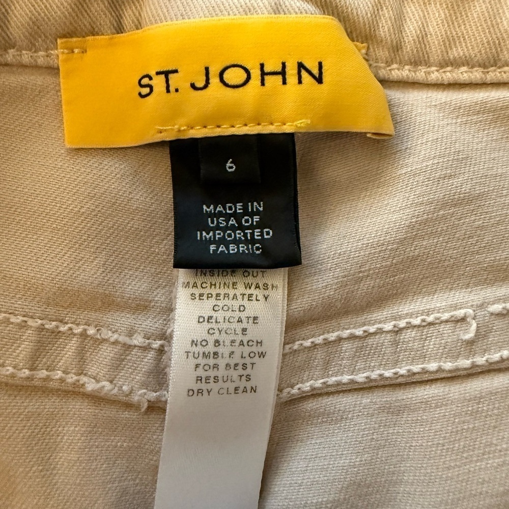 St. John Straight Leg Stretch Jeans Beige Cotton Spandex Size 6 Coastal Neutral - Picture 4 of 8